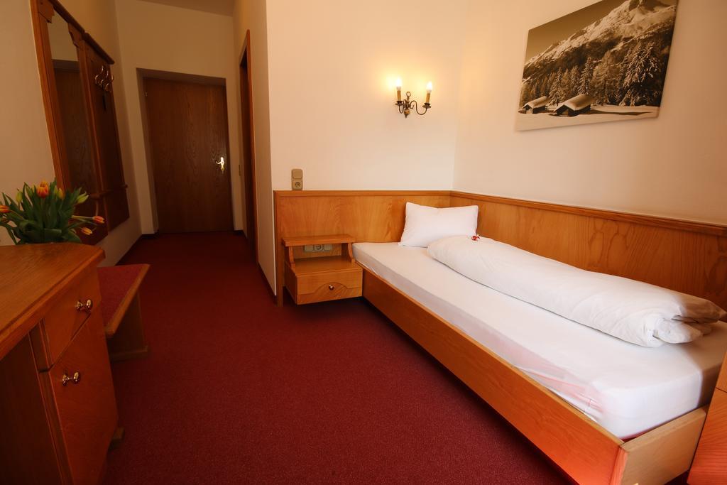 Hotel Gasthof Neuner Imst Εξωτερικό φωτογραφία